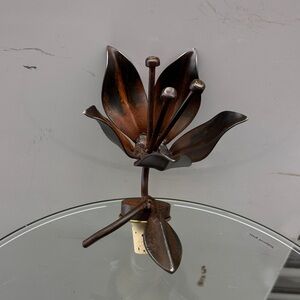 JAN BARBOGLIO Metallic Brown Flower Wine stopper